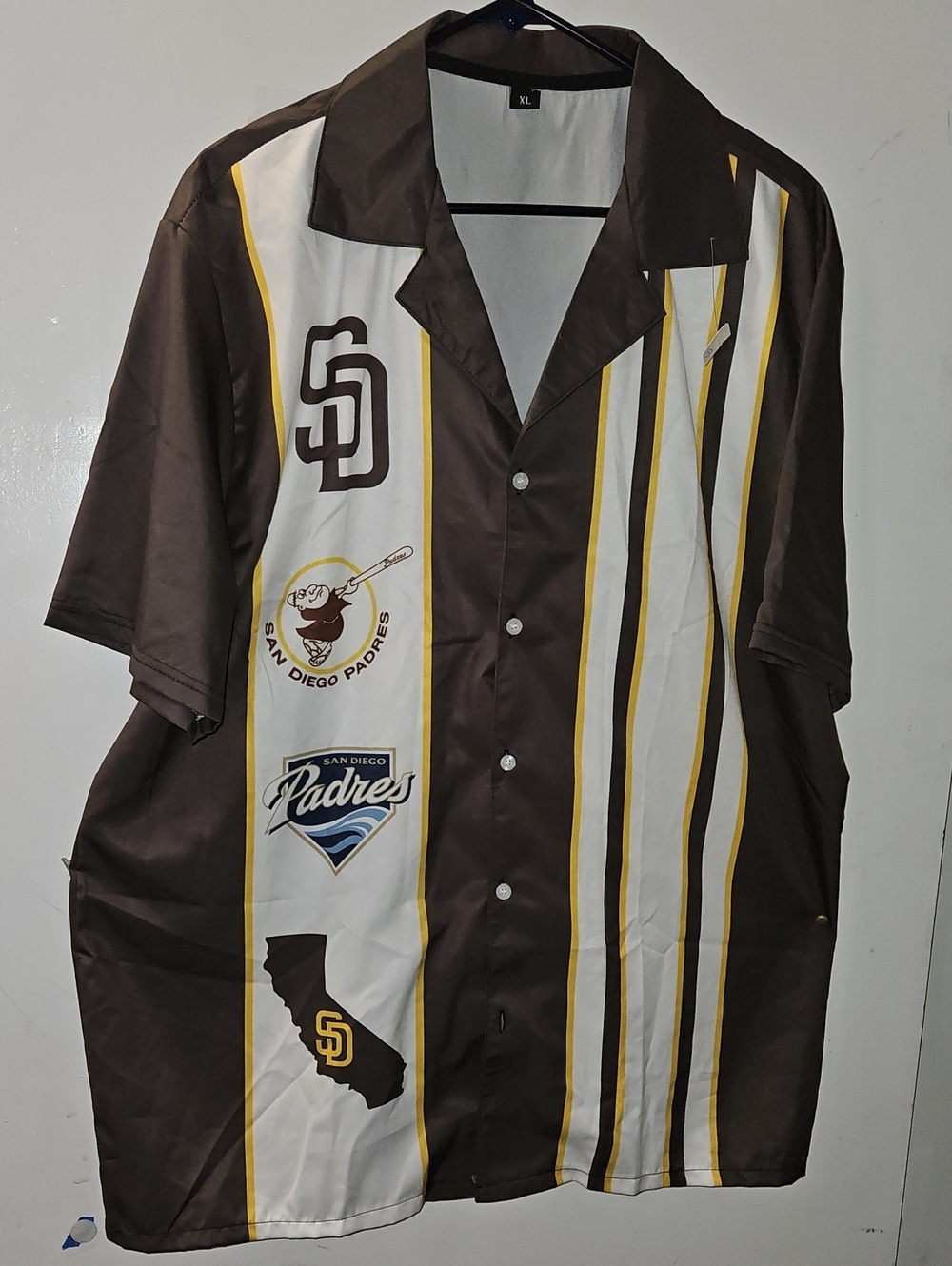 Brown & White Short-Sleeve Button-Up Shirt